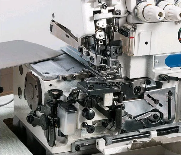 industrial-4-thread-overlock-sewing-machine21598084284